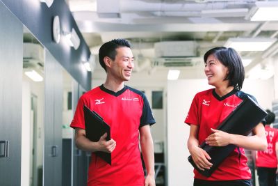 トレーナーの写真